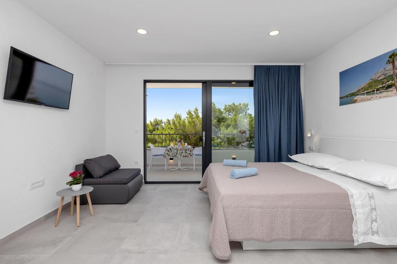 Central Beach Apartments Tucepi Exterior photo